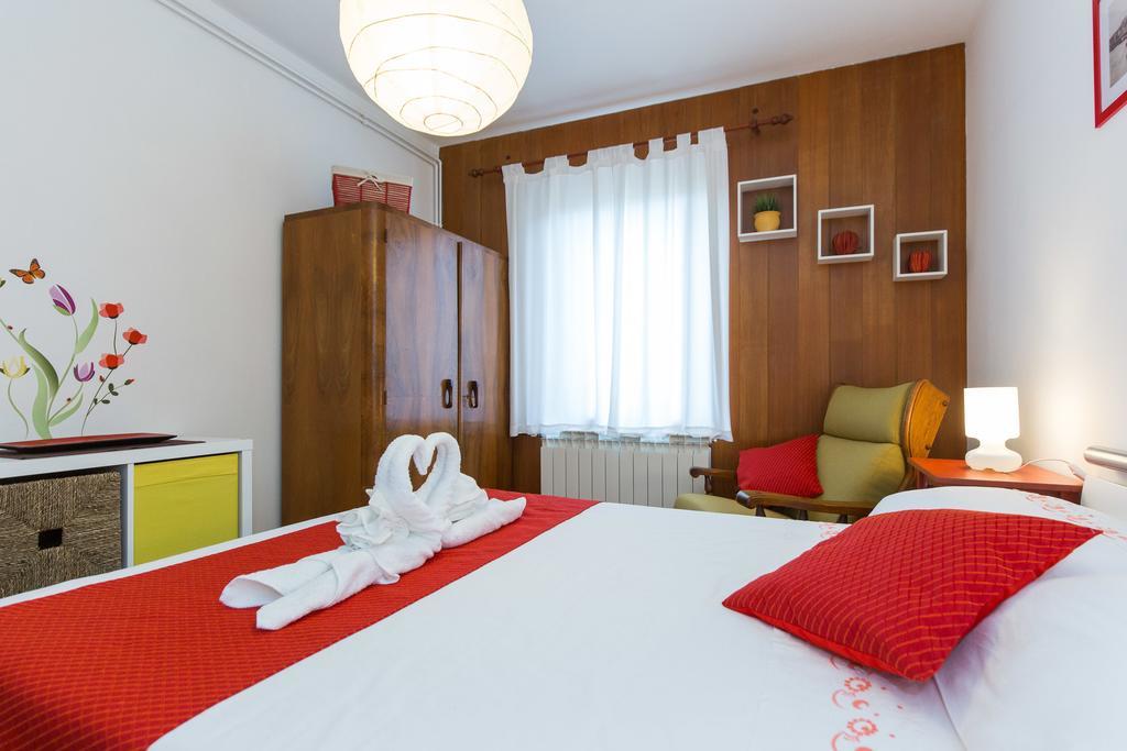 Home Away From Home With A Heated Pool Punat Exterior foto